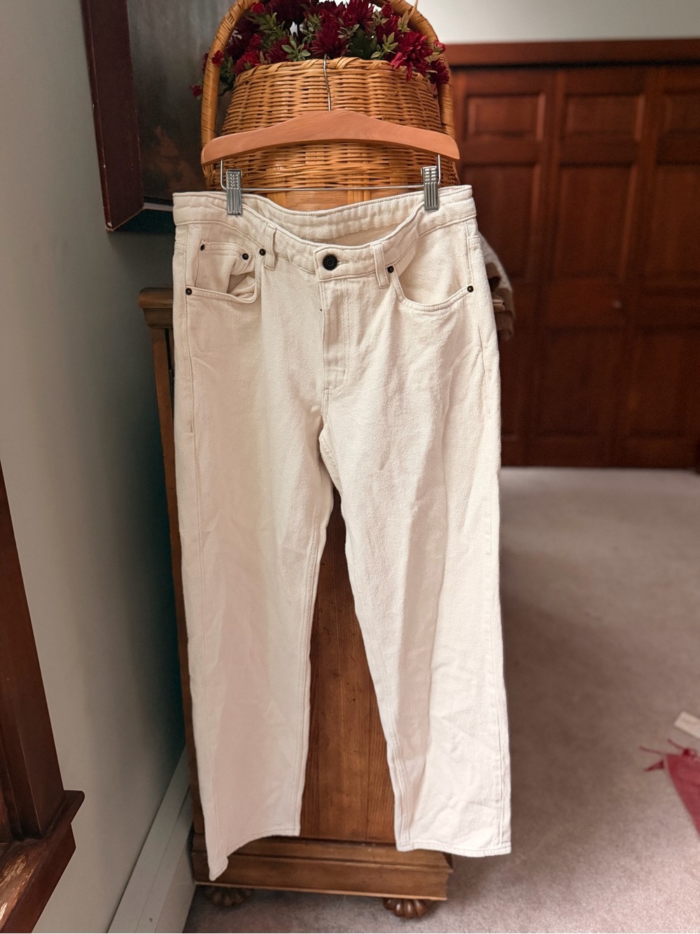 American Vintage women’s Le Droit Cream Jeans